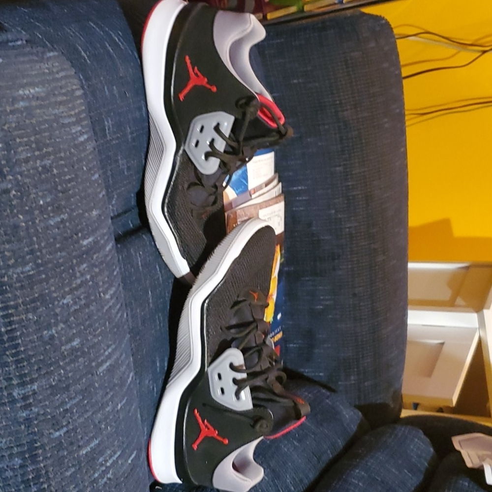 Jordan DNA - Picture 2 of 2